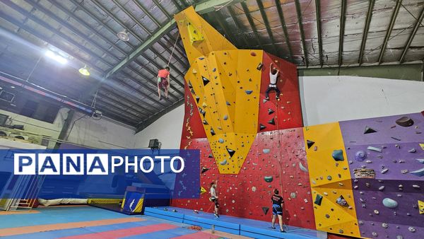 معرفی ورزش سنگ‌نوردی به دانش‌آموزان کهگیلویه و بویراحمد