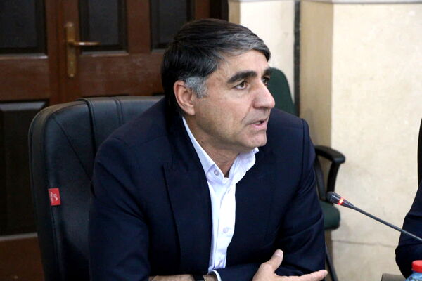 نشست رئیس سازمان فنی و حرفه ای کشور با فرمانداران استان یزد 