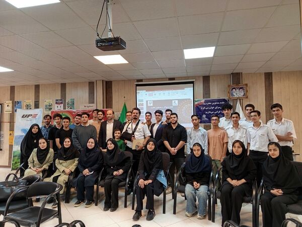برگزاری اولین نمایشگاه استانی صنایع هوایی در پژوهش‌سرای خوارزمی ناحیه 3 کرج