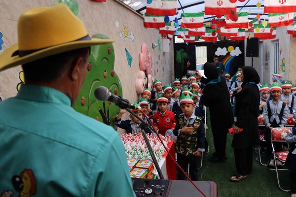 غنچه های بهارستانی آغاز سال تحصیلی را جشن گرفتند