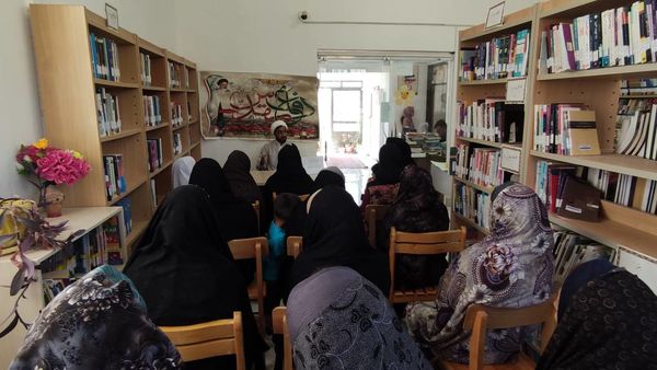 برگزاری نشست و مسابقات فرهنگی در کتابخانه عمومی عارف بجنوردی 