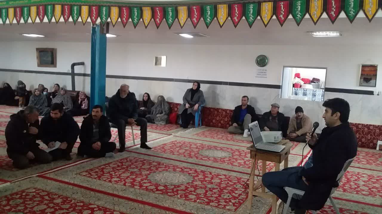 کارگاه آموزشی مبارزه با بیماری‌های واگیر دام در روستای تنسوان شیروان