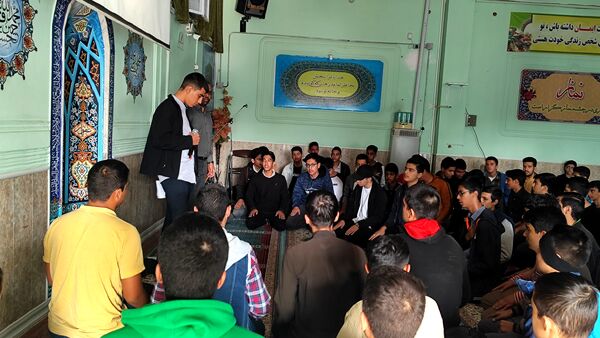 زیارت عاشورا در دبیرستان شاهد ابوذر غفاری 