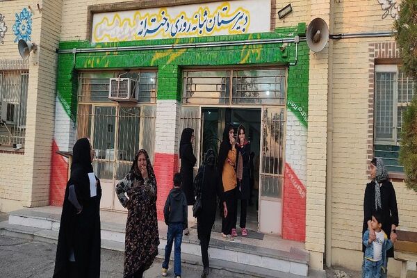  طرح دیدار با معلمان در دبیرستان شهید مجید دهنوی