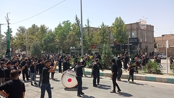 تعزیه خوانی عاشورا در روستای برزنون
