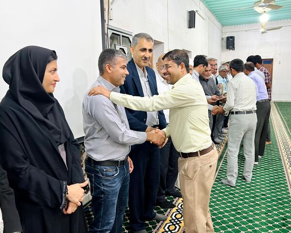 مراسم تجلیل از فرهنگیان بندر گروگ سیریک