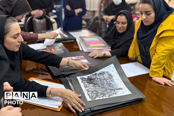 داوری مرحله منطقه‌ای چهل‌وچهارمین جشنواره فرهنگی هنری فردا در اسلامشهر 