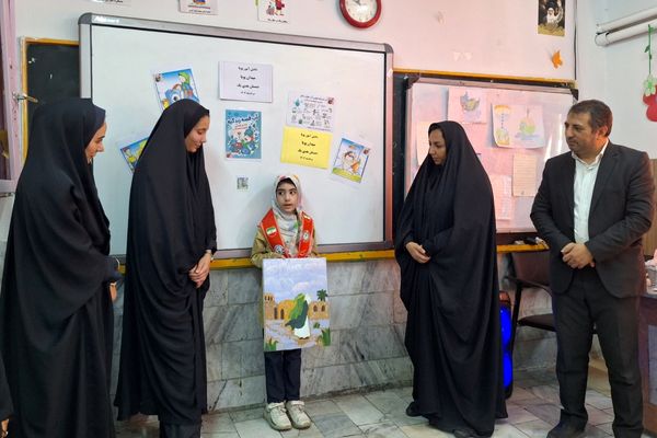  افتتاحیه‌ پایگاه تابستانی و برگزاری طرح حامی در مدرسه هدی ۱