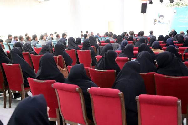 مدرسه محوری، الگوی نوین در سوادآموزی