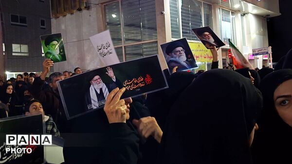 حضور پرشور مردم عزادار شهرستان کاشمر در خیابان ها