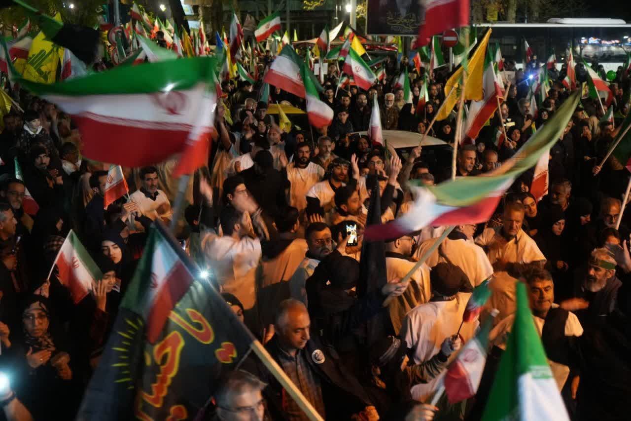 پیام ایران کوچک در اربعین پدر امت؛ ما پای عهدمان با انقلاب می‌مانیم