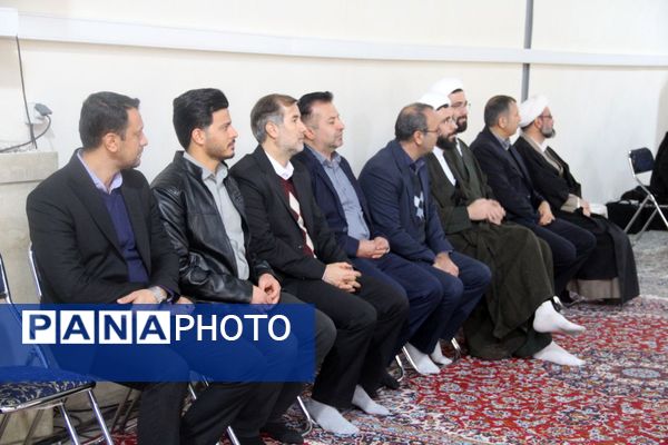 آغاز فصل بندگی در فضای شور و معنویت