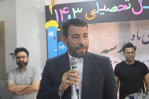 جشن شکوفه ها در دبستان فرهنگ بوشهر