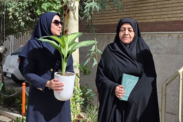 برگزاری جشن جوانه ها ، آغاز فصل رویش جوانه ها در بهارستان دو