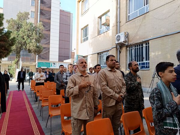 گرامیداشت هفته دفاع مقدس در اداره آموزش و پرورش ناحیه ۳ مشهد