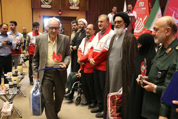 یادواره «سرو سرخ» گرامیداشت ۱۴۰ امدادگر شهید استان قم-2