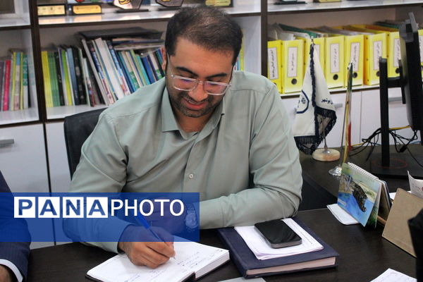 جلسه برنامه‌ریزی اداره امور تربیتی، مشاوره و مراقبت در برابر آسیب‌های اجتماعی آموزش و پرورش استان بوشهر 