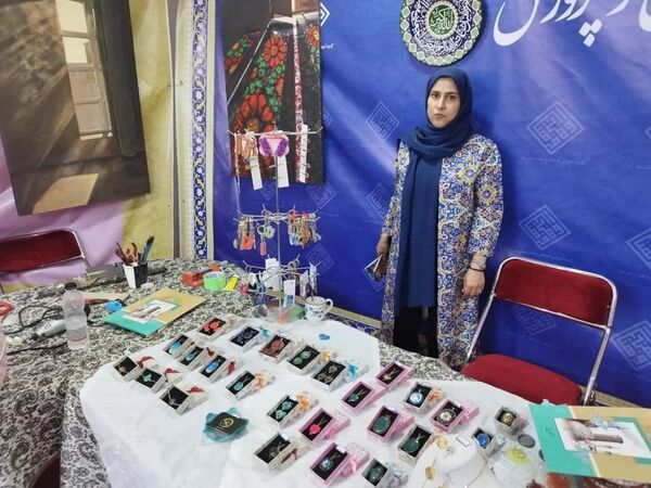  شانزدهمین نمایشگاه صنایع دستی یزد