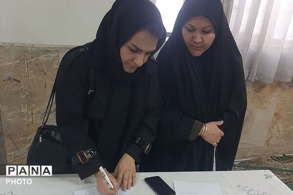  همایش‌های هدایت تحصیلی با محوریت معرفی هنرستان‌های فنی و کاردانش در ناحیه یک شهرری