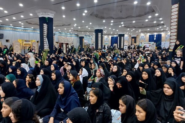 اجتماع بزرگ دختران عاشورایی منطقه 