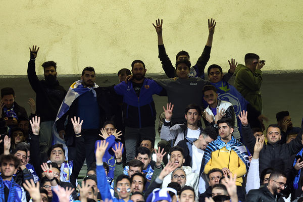 دیدار تیم‌های استقلال و پرسپولیس