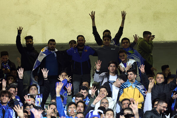 دیدار تیم‌های استقلال و پرسپولیس