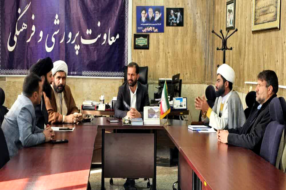 بیش از ۵۰۰۰ دانش‌آموز کهگیلویه و بویراحمدی در مراسم اعتکاف شرکت می‌کنند