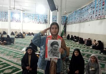 دومین شب قدر همراه با عزاداری سید علی خامنه ای در مسجد رقیه انجام شد