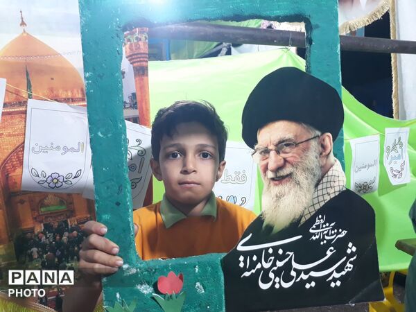 حضور فعال موکب «مهد آدینه» ستاد نماز جمعه در جشن‌های عید غدیر تویسرکان