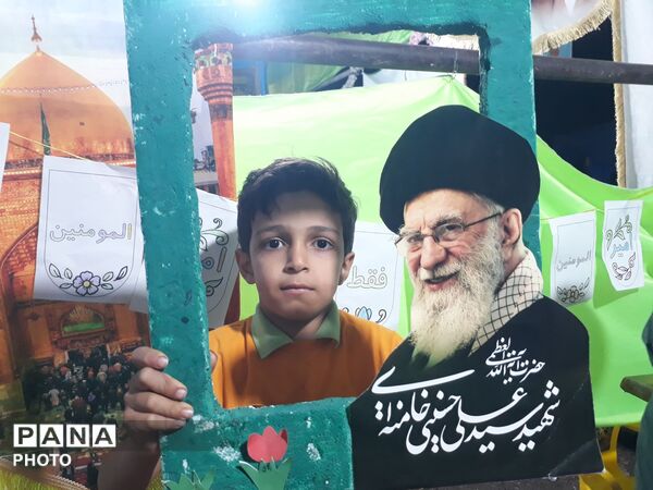حضور فعال موکب «مهد آدینه» ستاد نماز جمعه در جشن‌های عید غدیر تویسرکان