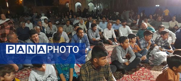 اختتامیه محفل قرآنی چهل شب با چهل شهید در آرامگاه شهید مدرس