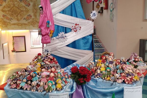 گرامیداشت و حضور پرشور مدارس اسلامشهر در راهپیمایی روز دانش‌آموز