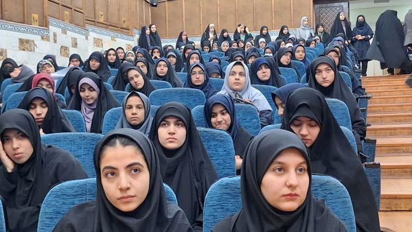 برگزاری چهل‌وسومین دوره مسابقات استانی قرآن،عترت و نماز در استان البرز