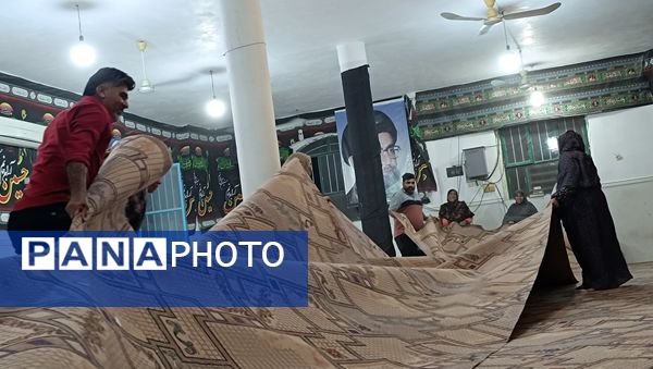 حسینیه حضرت ابوالفضل(ع) در استقبال از ماه محرم سیاه پوش و غبارروبی شد