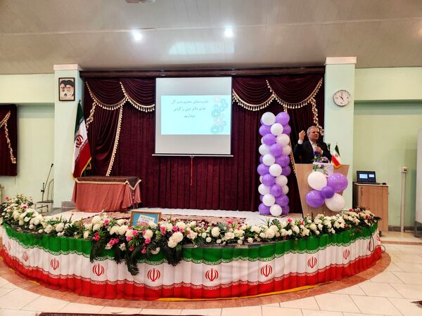 همایش گفتمان سازی الگوی سوم زن مسلمان و کنشگری جمعیت در تبریز