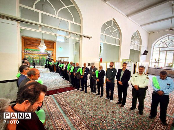 غبارروبی مزار مطهر امامزاده سید مرتضی