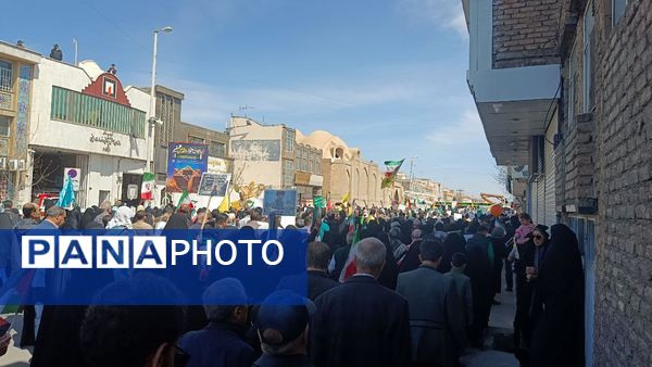 حماسه آفرینی مردم اراک در روز قدس