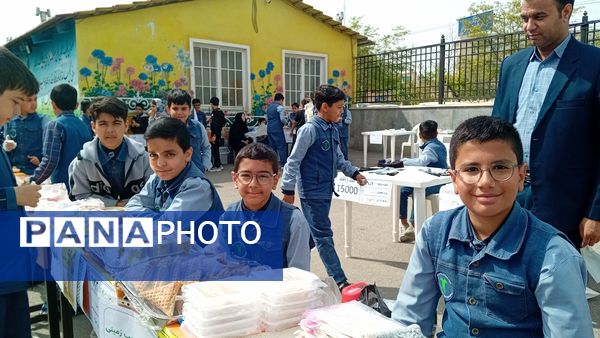 جشنواره غذا و صنایع دستی در دبستان امام حسن (ع) مصلی نژاد