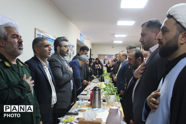 نواخته‌شدن زنگ سپاس معلم در گلوگاه