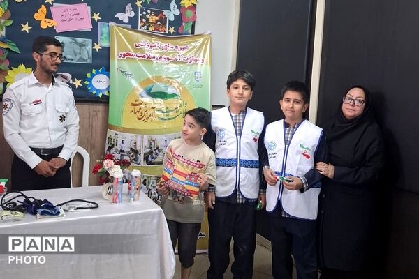 زنگ سلامت در آموزشگاه صفوی چهاردانگه 