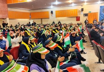 هم‌صدایی مدارس با قلب ایران