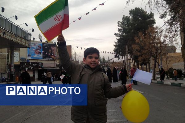 ۲۲ بهمن در ورامین، حماسه ای به وسعت یک شهر