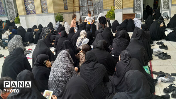 مراسم دعای عرفه در مسجد صاحب الزمان شهرستان کوهدشت