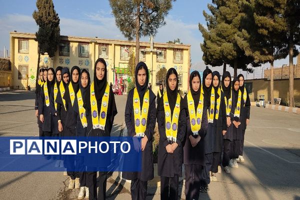 اجلاس استانی ویژه مدیران دبیرستان‌های نمونه دولتی و شبانه‌روزی استان خراسان رضوی در دبیرستان دخترانه شهید مجید دهنوی