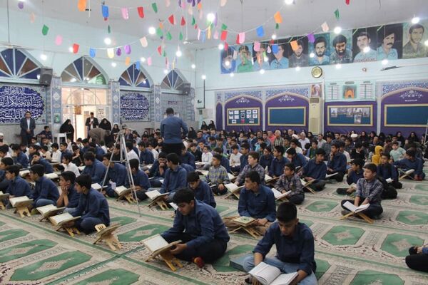محفل انس با قرآن در مسجد المهدی(عج) اهواز