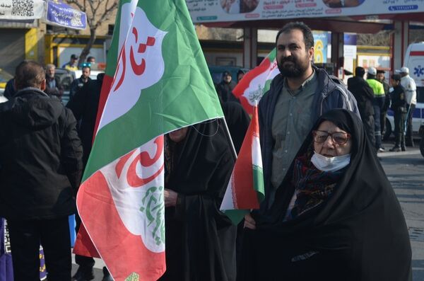 جشن باشکوه بهمن؛ حضور پرشور مردم و ثبت لحظات ماندگار