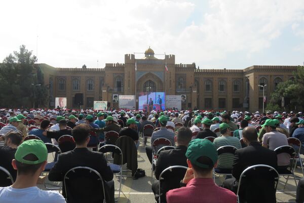 برگزاری جشن یکصدمین سال استقرار دبیرستان ماندگار البرز