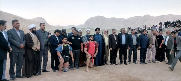 مسابقات بومی محلی  در گود کشتی شهر بار نیشابور