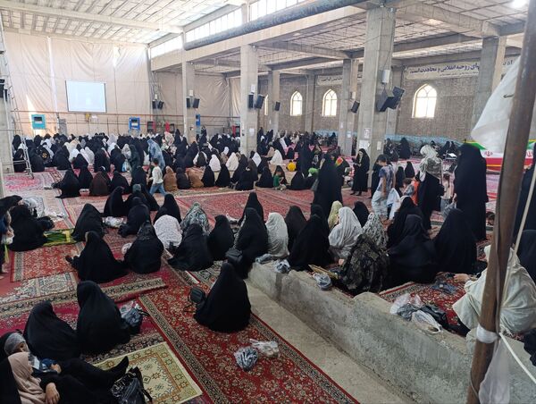 نماز عبادی سیاسی جمعه همزمان باهفته وحدت درنیشابور