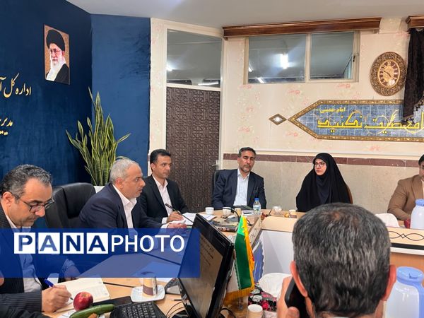 جلسه پیگیری طرح کیفیت بخشی آموزش در شهرستان قدس